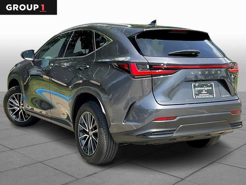 Used 2024 Lexus NX 250 FWD w/ Towing Package (2000 Lbs) image 10