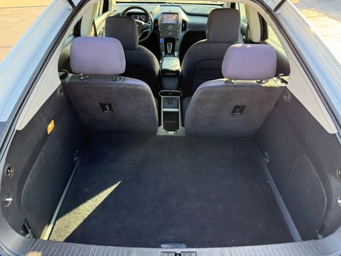 Used 2014 Chevrolet Volt FWD image 15