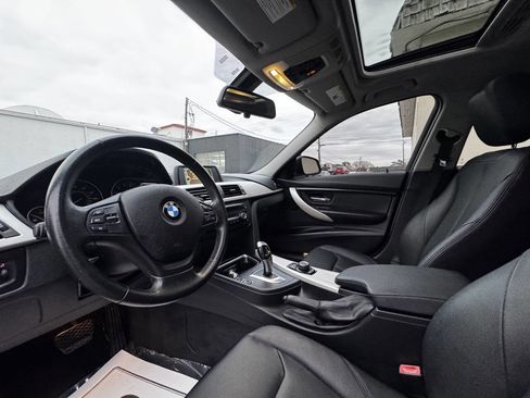 Used 2014 BMW 320i xDrive 320i xDrive AWD 4dr Sedan image 11