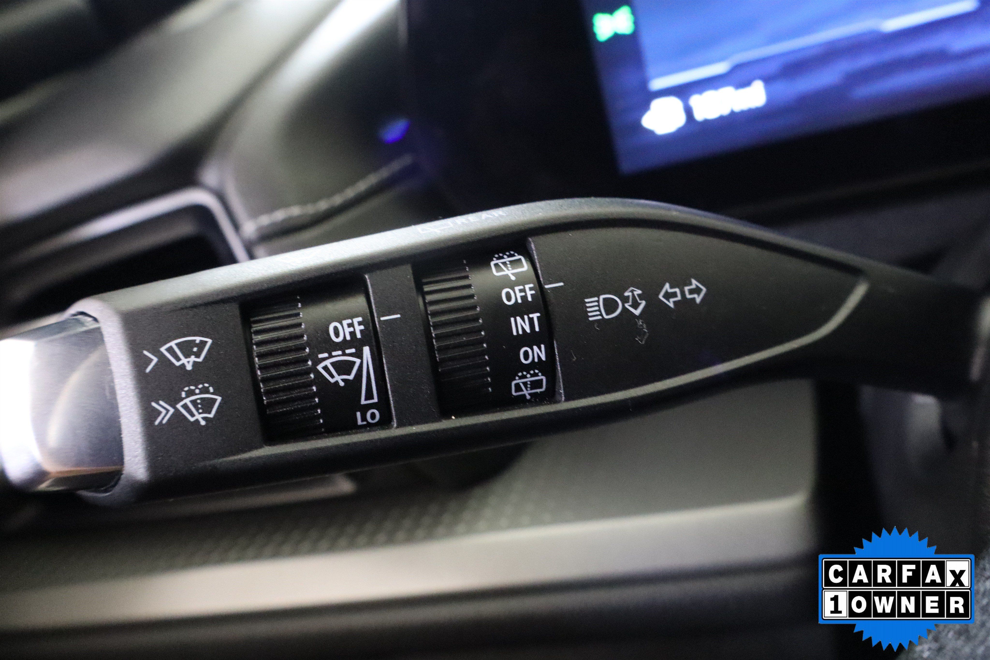 Used 2026 Chevrolet Traverse LT w/ Driver Confidence Package FWD image 31