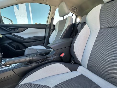 Used 2020 Subaru Crosstrek 2.0i Premium AWD/4WD image 31