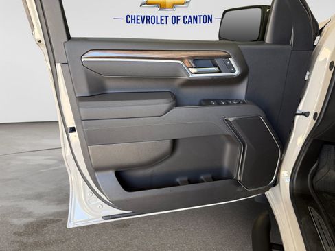 New 2026 Chevrolet Silverado 1500 RST w/ RST Select Package AWD/4WD image 10