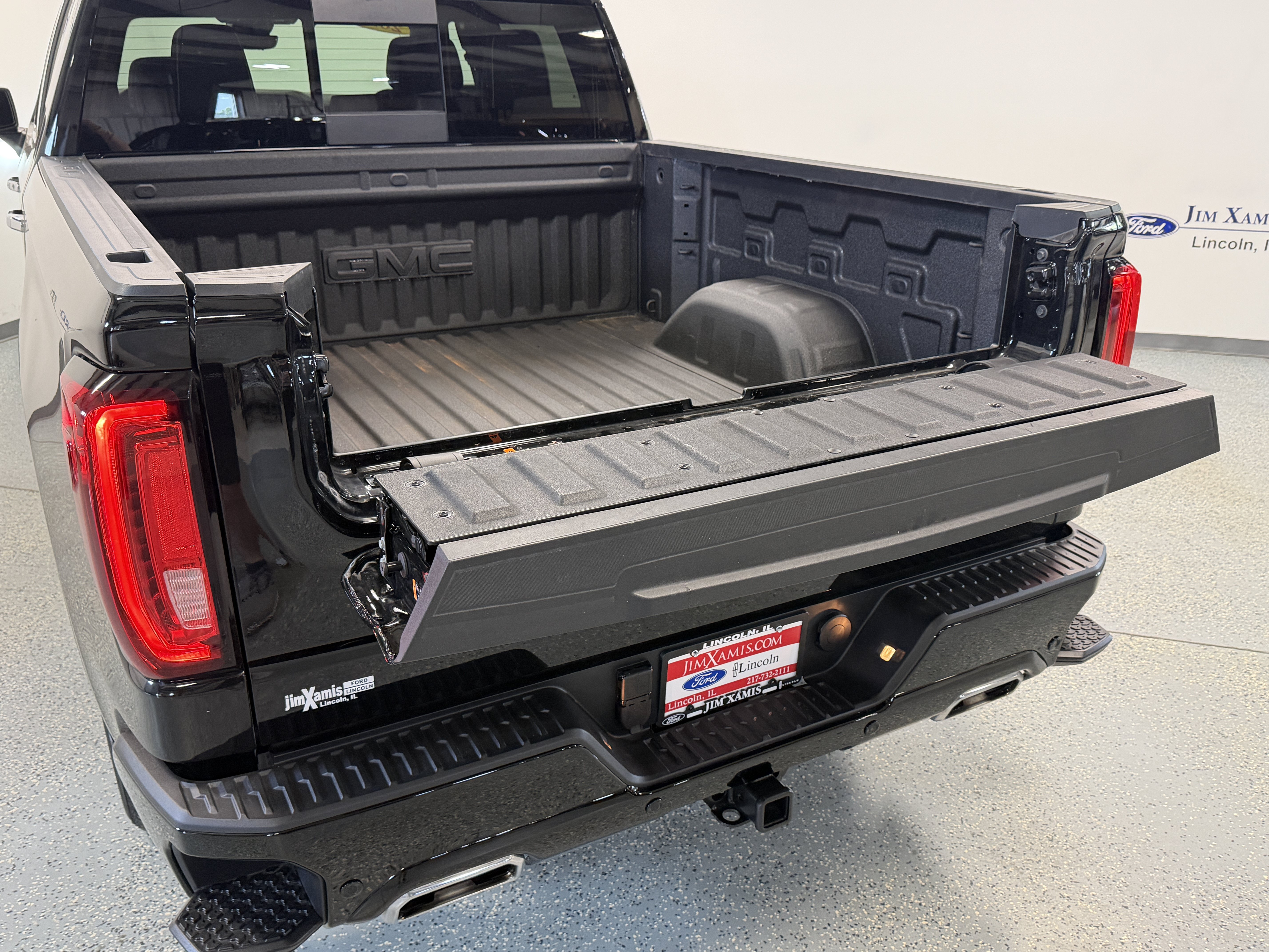 Used 2026 GMC Sierra 1500 Denali Ultimate AWD/4WD image 26