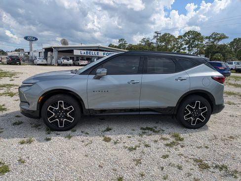 Used 2023 Chevrolet Blazer RS w/ Driver Confidence II Package FWD image 7