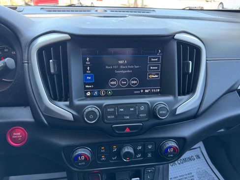 Used 2018 GMC Terrain SLT w/ Preferred Package FWD image 42