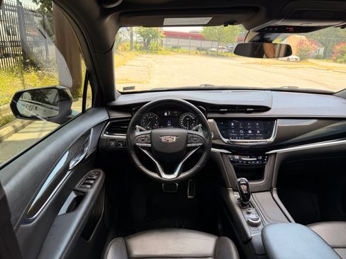 Used 2020 Cadillac XT6 Sport AWD/4WD image 35