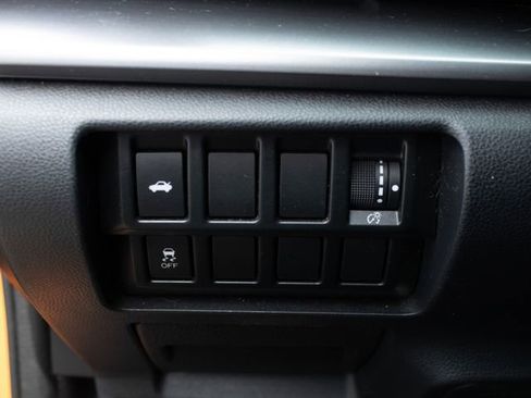 Used 2022 Subaru WRX Premium AWD/4WD image 9
