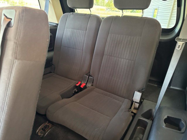 Used 2010 Ford Explorer XLT AWD/4WD image 26