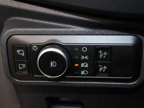 New 2025 Ford Bronco Badlands image 39