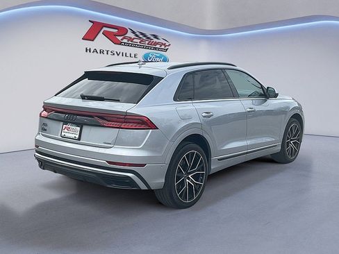 Used 2022 Audi Q8 Premium Plus w/ Premium Plus Package image 26