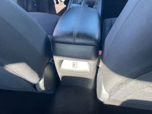 Certified 2024 Nissan Sentra SV image 19