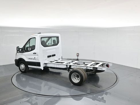 New 2026 Ford Transit 350 RWD image 34