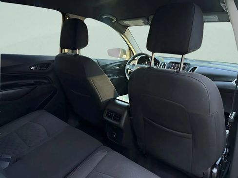 Used 2021 Chevrolet Equinox LT image 49
