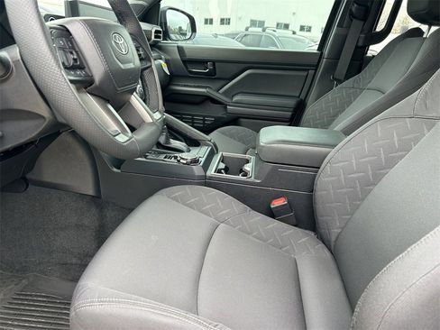 Used 2025 Toyota Tacoma SR5 image 11
