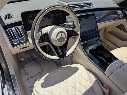 Used 2022 Mercedes-Benz S 500 4MATIC image 10