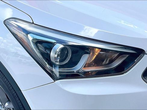Used 2017 Hyundai Santa Fe Sport FWD image 31
