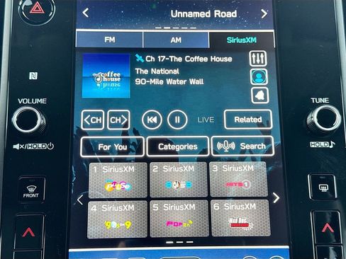 Used 2025 Subaru Crosstrek 2.5i Limited w/ Crosstrek Mirror Package image 21