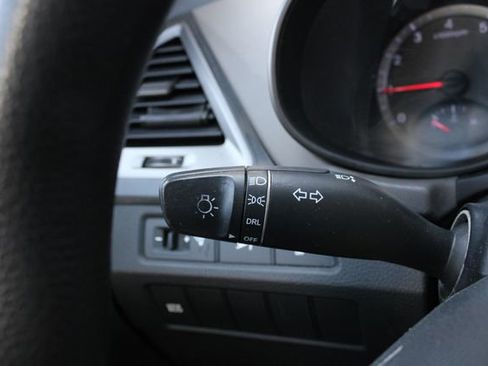 Used 2015 Hyundai Santa Fe Sport FWD image 10