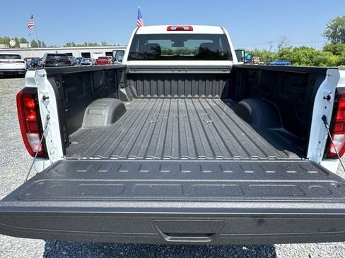 New 2025 GMC Sierra 3500 Pro image 23
