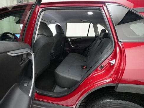 Used 2023 Toyota RAV4 LE image 15
