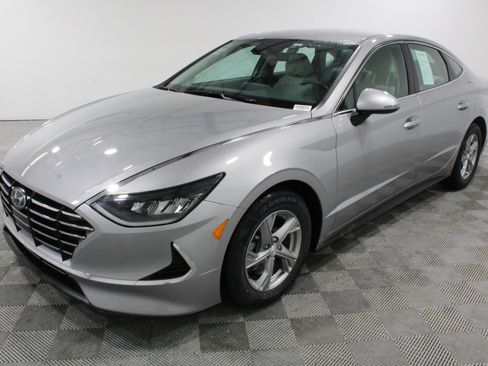 Used 2023 Hyundai Sonata SE FWD image 30