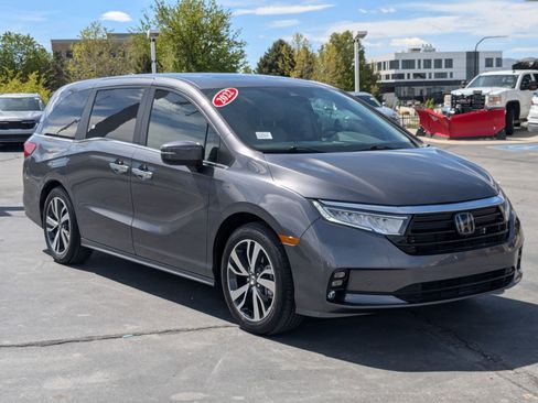 Used 2022 Honda Odyssey Touring image 8