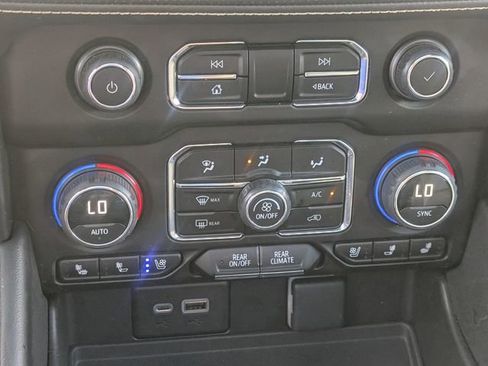 Used 2023 Chevrolet Tahoe Premier RWD image 26