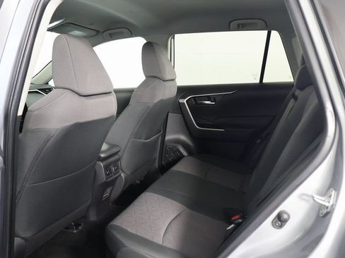 Used 2024 Toyota RAV4 XLE AWD/4WD image 11