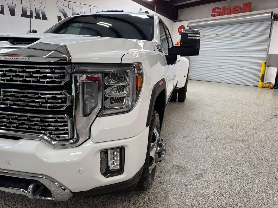 Used 2023 GMC Sierra 3500 Denali AWD/4WD image 13