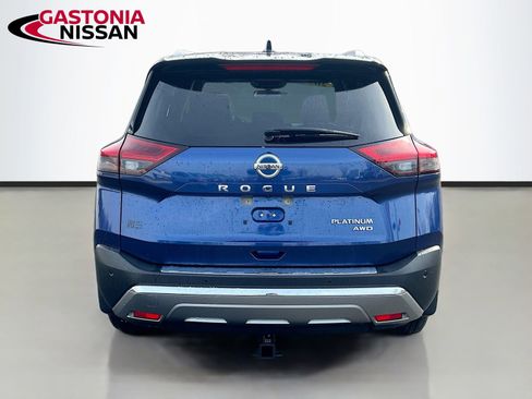 Used 2021 Nissan Rogue Platinum image 7