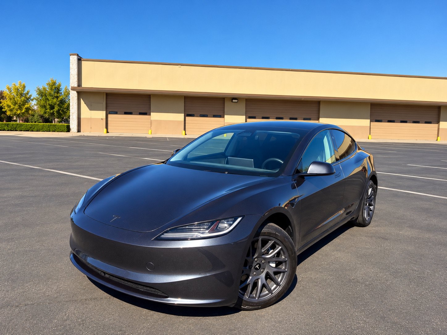 Used 2025 Tesla Model 3 Long Range RWD image 3