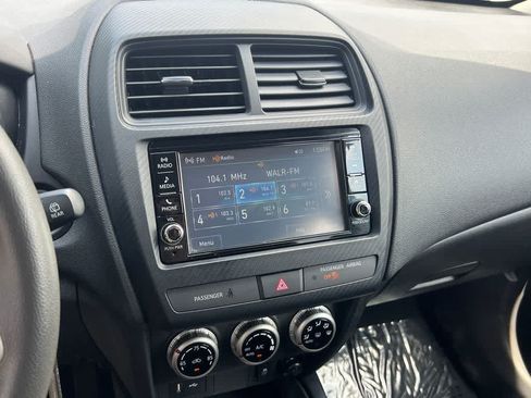 Used 2024 Mitsubishi Outlander Sport AWD image 27