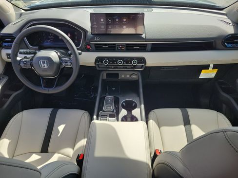 New 2026 Honda Pilot EX-L image 2