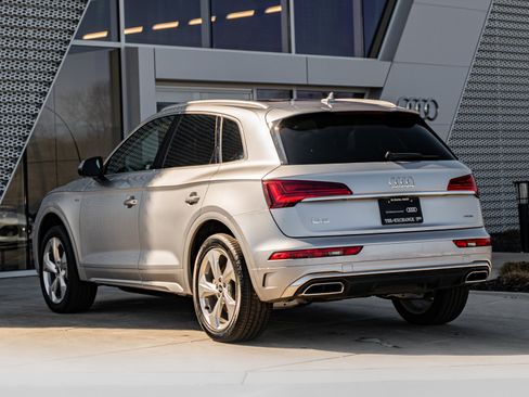 Certified 2023 Audi Q5 2.0T Premium Plus AWD/4WD image 5