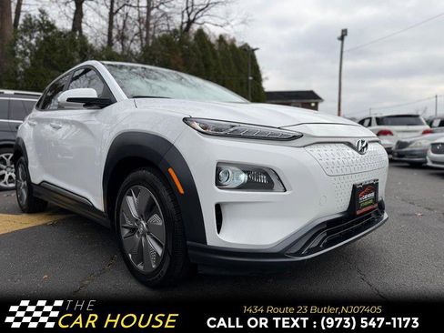 Used 2021 Hyundai Kona Limited w/ Cargo Package image 6