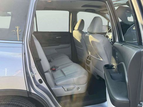 Used 2019 Honda Pilot EX-L image 40