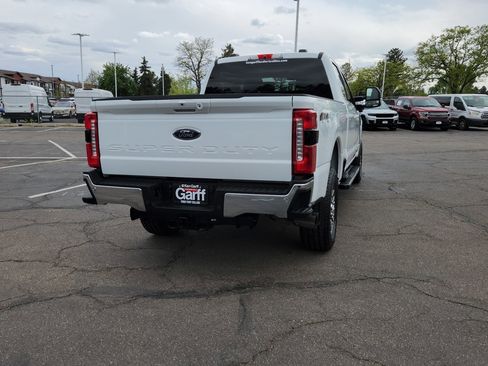 Used 2025 Ford F250 Lariat AWD/4WD image 14
