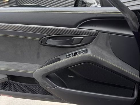 Certified 2025 Porsche 718 Boxster Spyder RS RWD image 22
