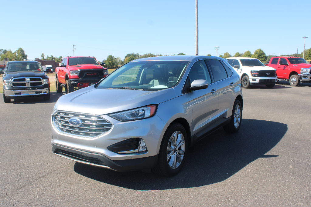 Used 2022 Ford Edge Titanium AWD/4WD image 4