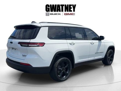 Used 2024 Jeep Grand Cherokee L Laredo AWD/4WD image 3