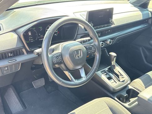 Used 2023 Honda CR-V Sport image 11