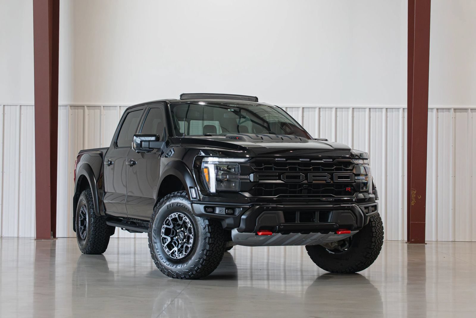 Used 2024 Ford F150 Raptor w/ Equipment Group 803A Raptor R AWD/4WD image 1