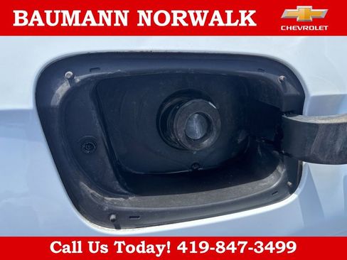 Used 2018 Buick Regal Preferred FWD image 32