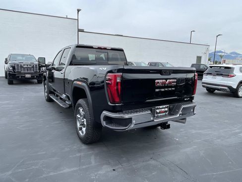 New 2026 GMC Sierra 3500 SLT w/ SLT Premium Package AWD/4WD image 7