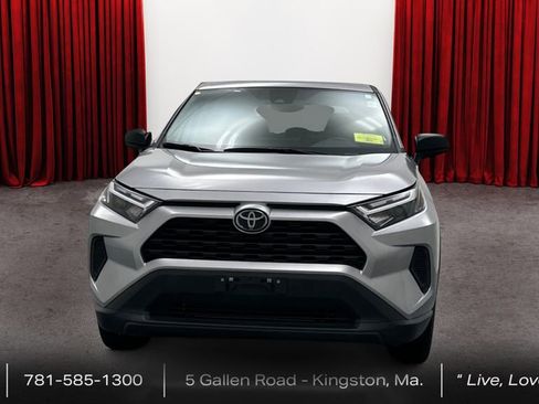 Used 2024 Toyota RAV4 LE image 2