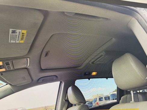 Used 2016 Honda Odyssey EX-L image 12