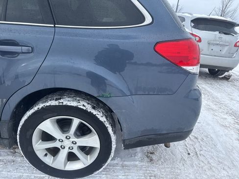 Used 2013 Subaru Outback 2.5i Limited w/ Moonroof Pkg image 26