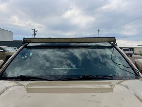 Used 2020 Toyota Tacoma TRD Sport image 34