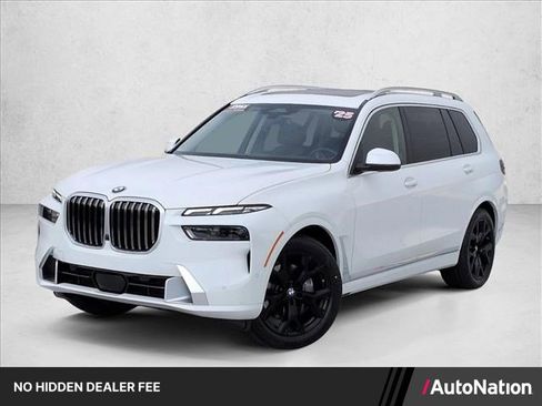 Used 2025 BMW X7 xDrive40i w/ Premium Package AWD/4WD image 1