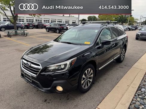 Used 2018 Subaru Outback 2.5i Touring w/ Popular Package #3 AWD/4WD image 6